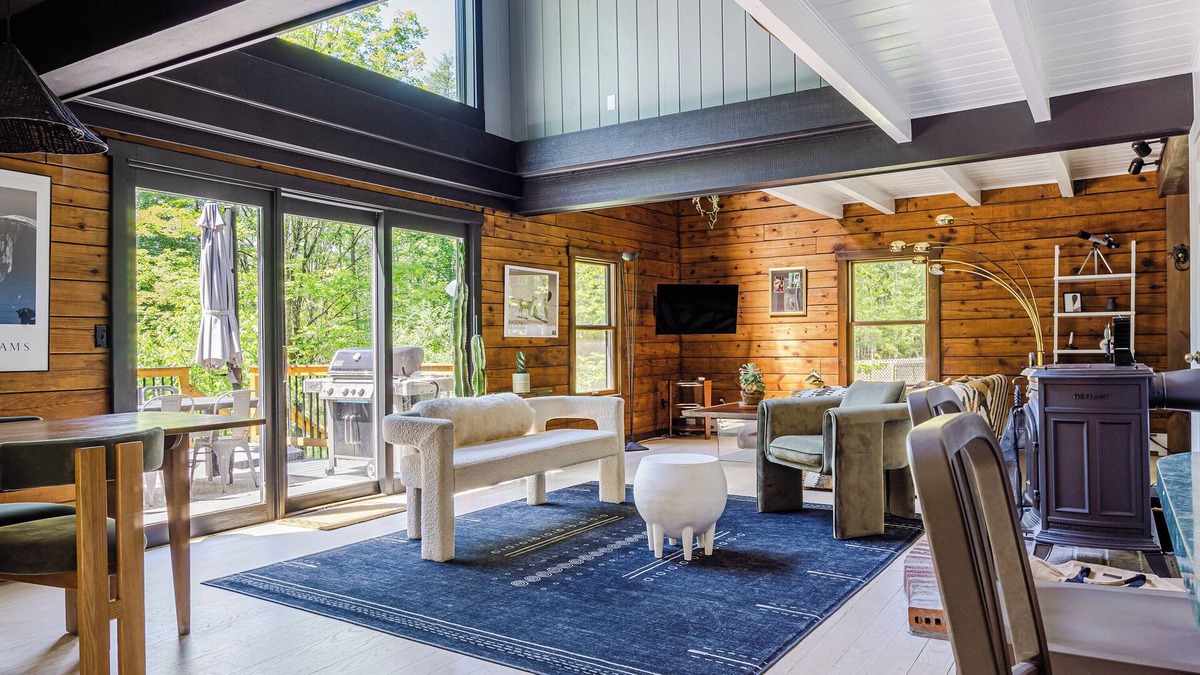 New Paltz House | Pool+Hot Tub, Firepit | Near Hikes, Shops, Dining | Cragswood Lodge by AvantStay