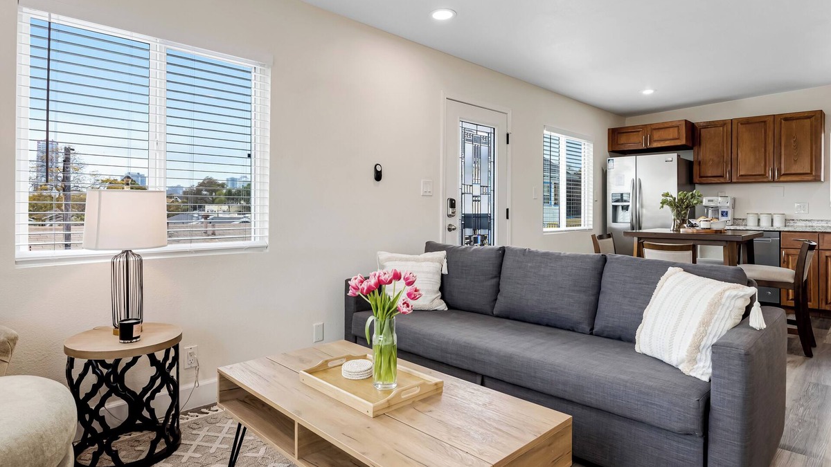 Grant Hill House | Pool, Hot Tub & Outdoor Lounge Near Beaches & Downtown | Bridge