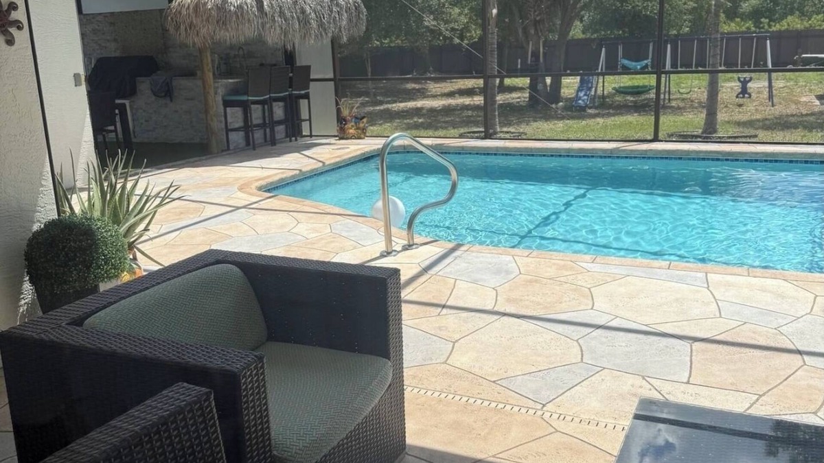 Lehigh Acres House | Pool house 4 bedroom 2 bath, Playground, ping pong table, foosball table & more.