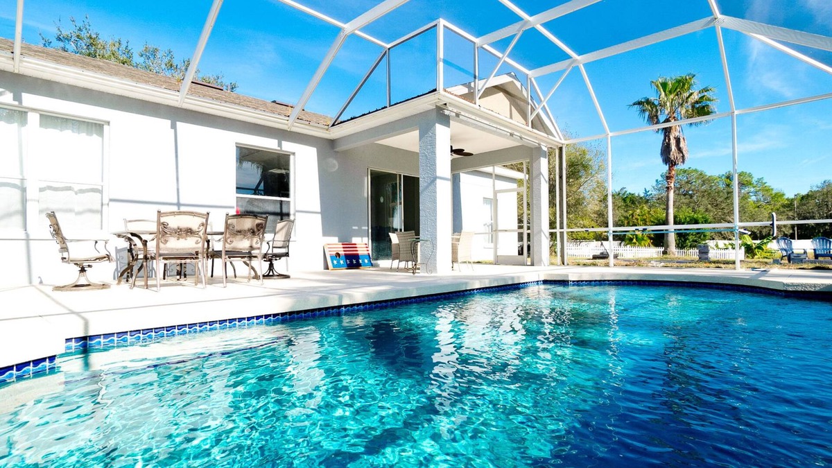 Sabal Harbour House | Pool House - Heated Private Pool, Central Location near IMG, Sports courts!