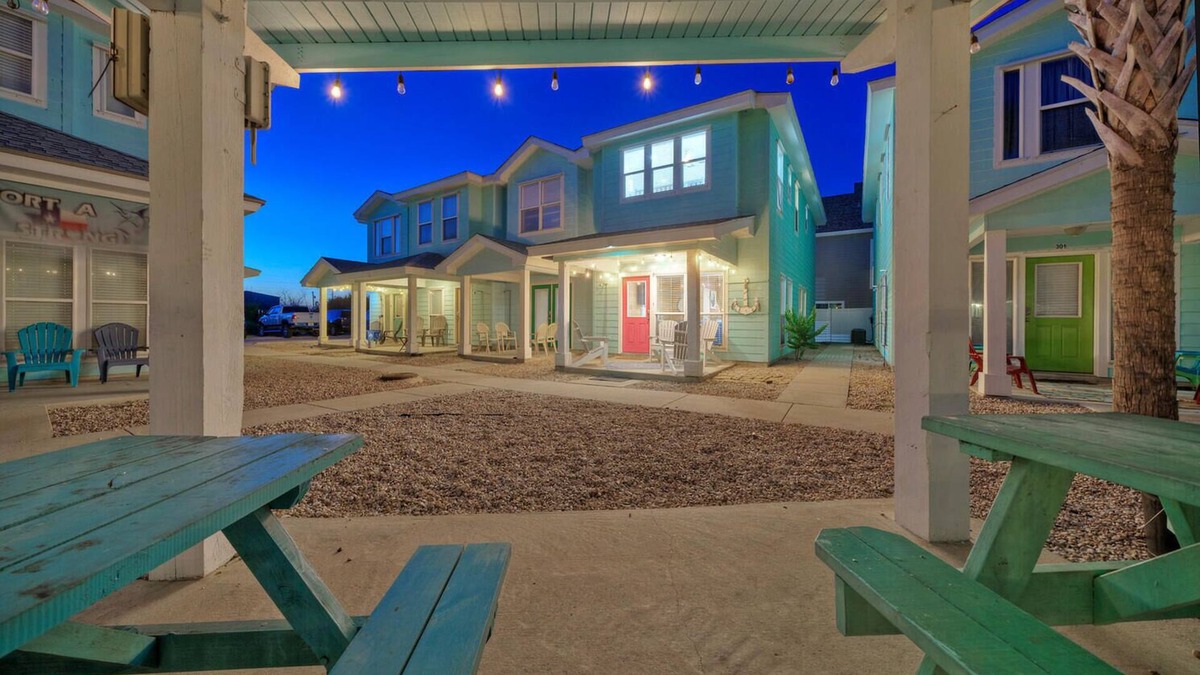 Cinnamon Shore House | Pool, Patio, Blocks to the Beach | Golf Cart Zone | Daiquiri Daze by AvantStay