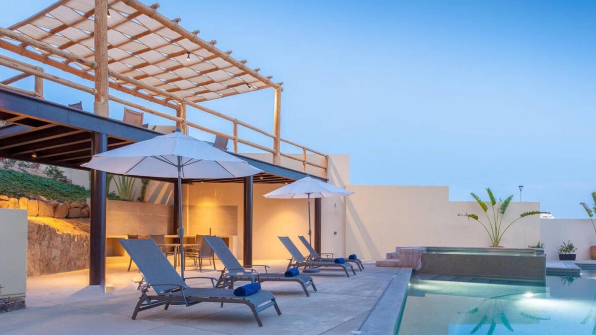 Campo de Golf Fonatur Condo | Pool Side Spacious 2 bedroom condo in the heart of San Jose - Pet Friendly
