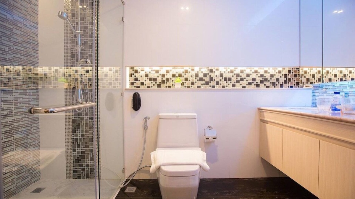 Hang Dong Condo | Pool Suite Condo, Chaing Mai- Jacuzzi Suite