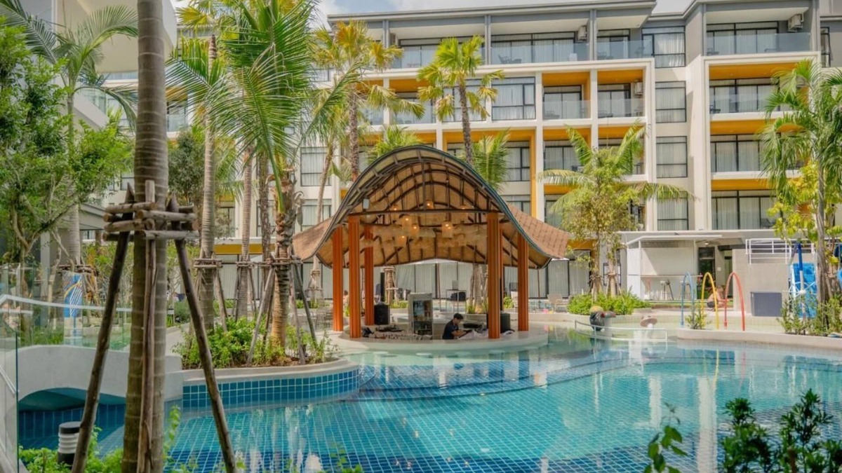 Sa Khu Condo | Pool View 1412 Elegant Wyndham Condo