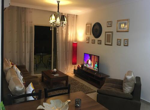Al Mamsha El Seyahi Apartment | Pool View Apartments at British Resort - Unit 13