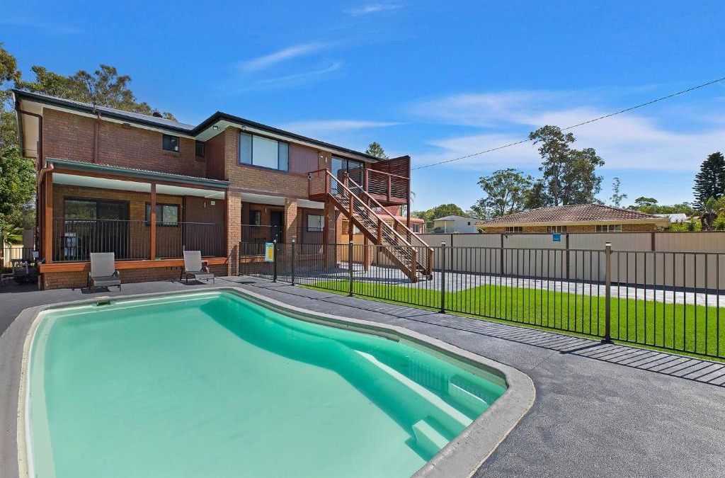 San Remo House | Poolside at Costa