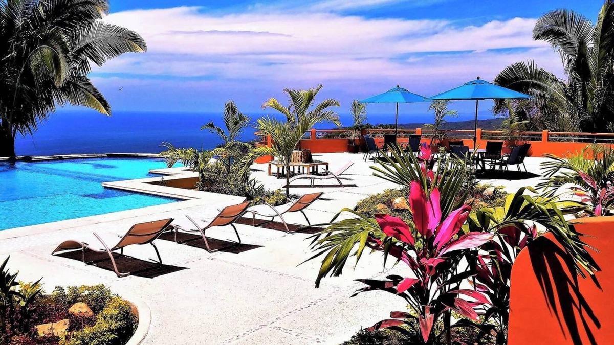 Chacala Condo | Poolside Paradise! 1 bedroom Ocean View Condo #107