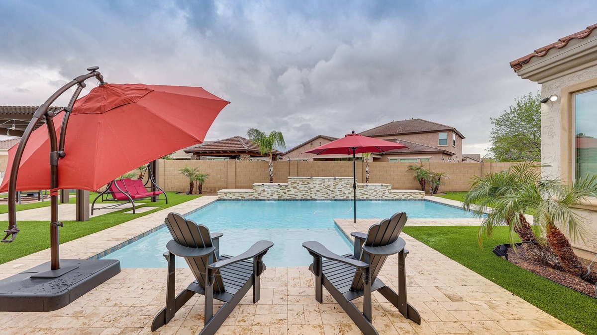 Queen Creek House | Poolside Relaxation: Queen Creek Oasis w/Fire Pit