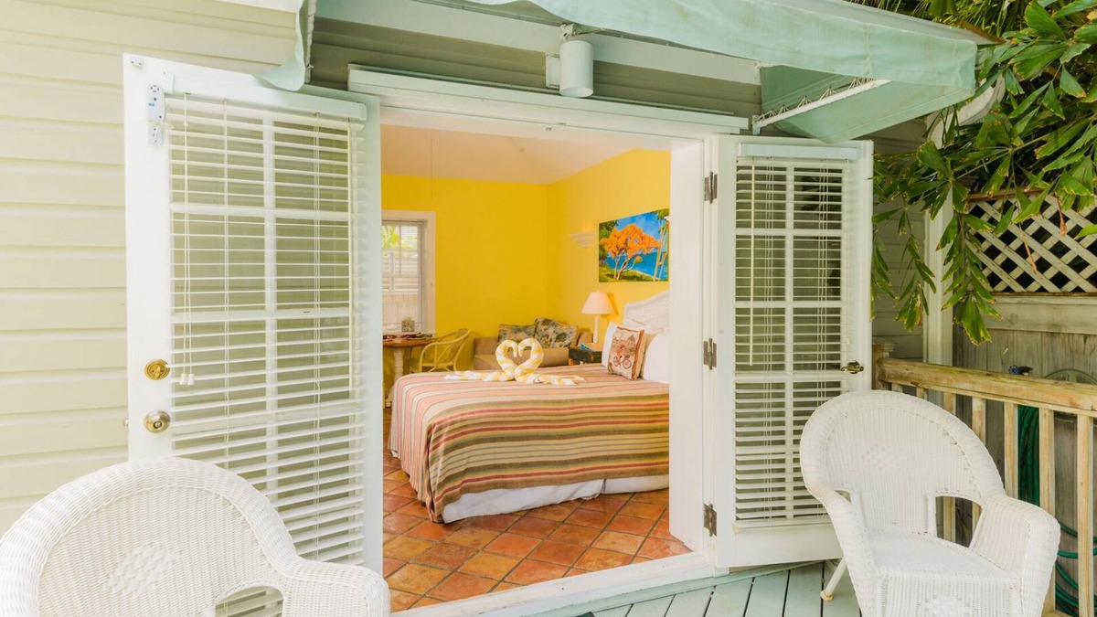 Downtown Villa | Poolside Studio Villa Steps from Duval!