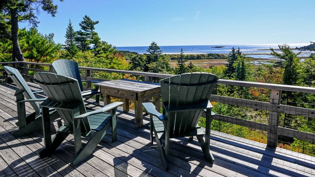 Phippsburg House | Popham Beach Family-Friendly Home