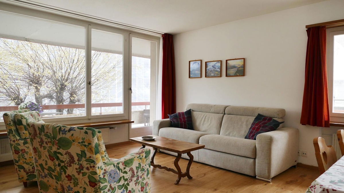 Sankt Moritz-Bad Apartment | Popular and centrally located residential building in St.