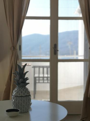 Poros House | Poros Askeli sea & mountain view apartment