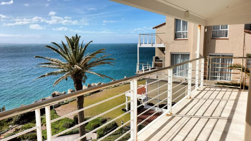 Saint Francis Bay Apartment | Port Apartment with Sea Views