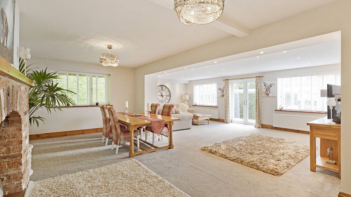 Knaresborough House | PORT ARTHUR COTTAGE, romantic, with a garden in Knaresborough
