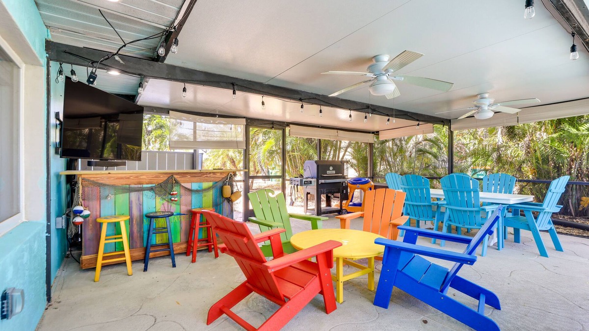 Edgewater House | Port Charlotte Home w/Private Dock & Pool!
