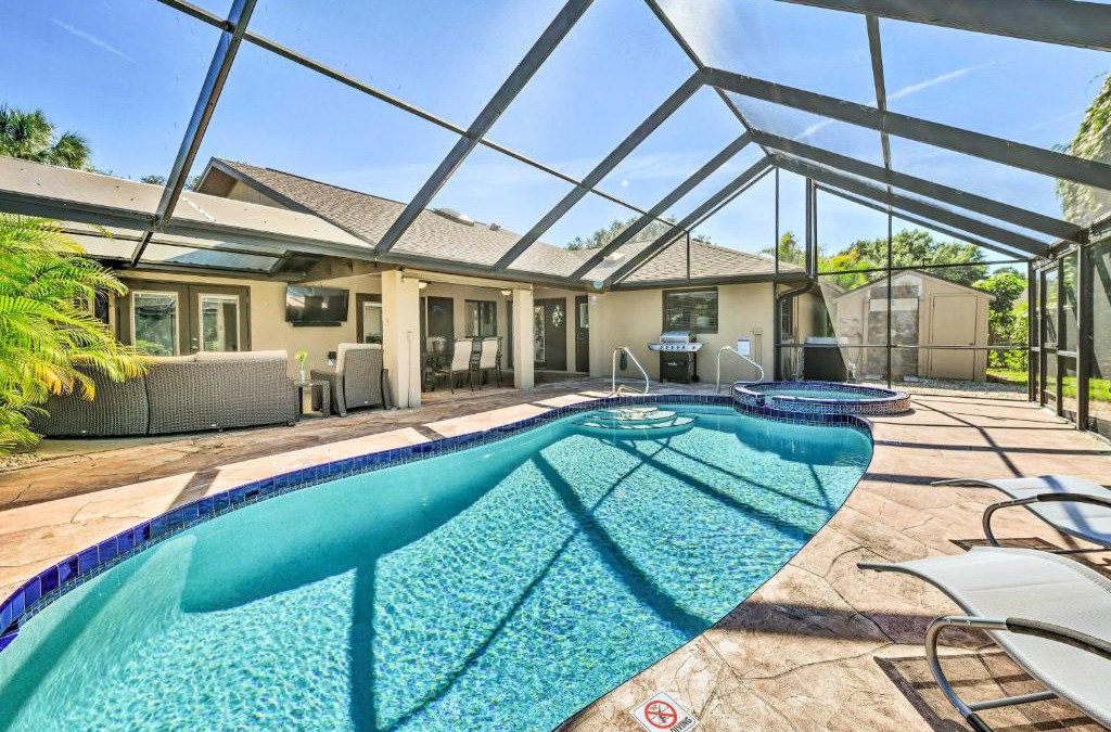 Port Charlotte House | Port Charlotte Retreat with Heated Pool and Spa!