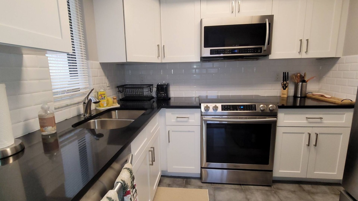 Port Charlotte Condo | Port Charlotte stylish apartment