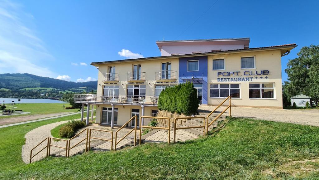 Namestovo House | Port Club pension & restaurant