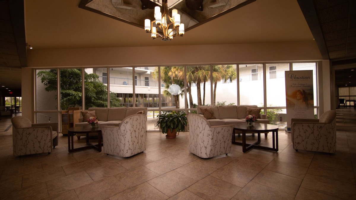 Port LaBelle Hotel | Port Labelle Inn & Conference Center
