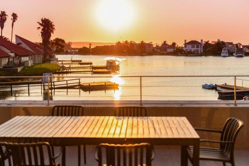 Port Owen Apartment | Port Owen Marina Starlight 20 by First Private Stays