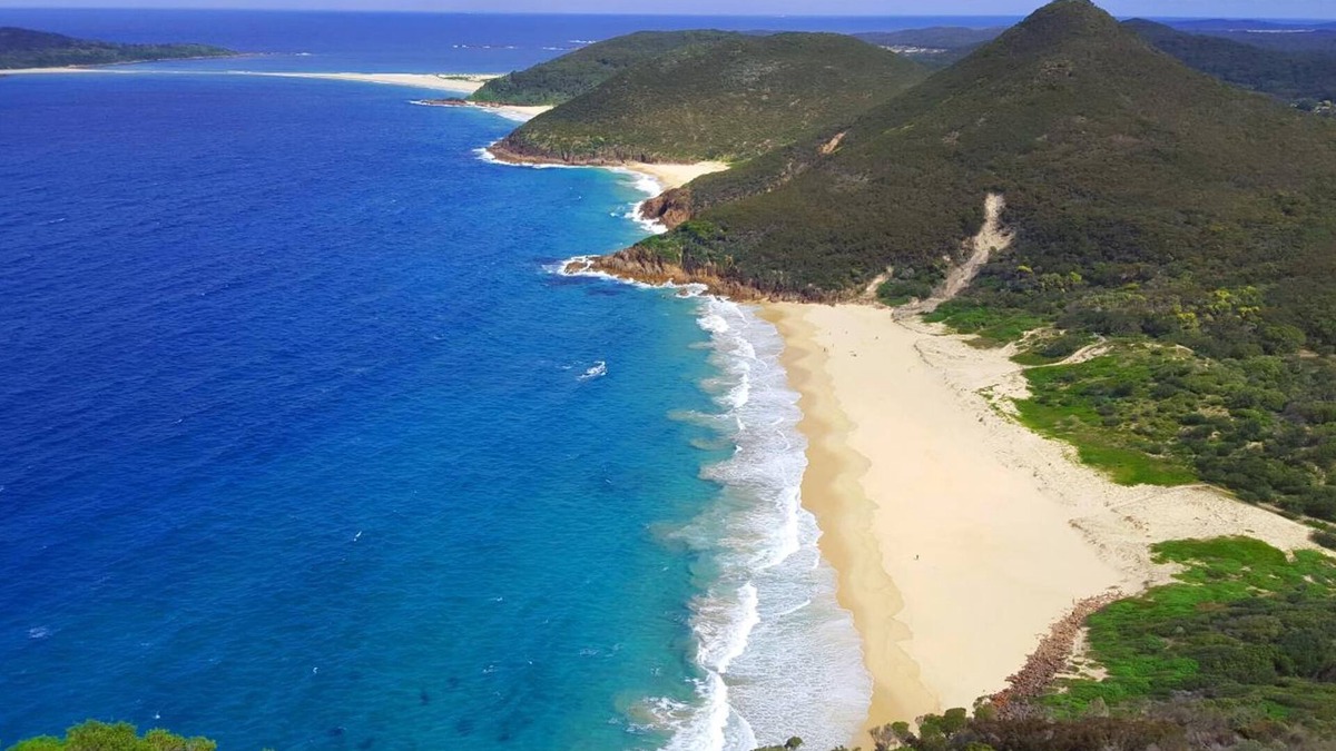 Nelson Bay Hotel | Port Stephens Motel