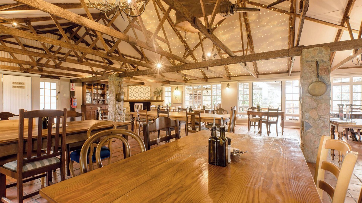 Knysna House | Portland Manor