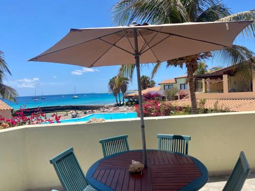 Santa Maria Apartment | Porto Antigo 1 - Three Bedroom, Pool & Wifi