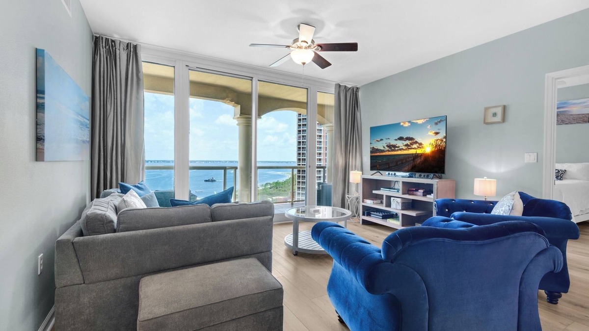 Pensacola Beach Condo | 🌊 Portofino 1-1205 Luxury Condo | Gulf and Sound Views, Spa, Pools + Tennis