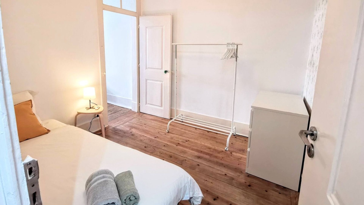 Sao Bento Apartment | Portuguese Apartment in the Heart of Lisbon