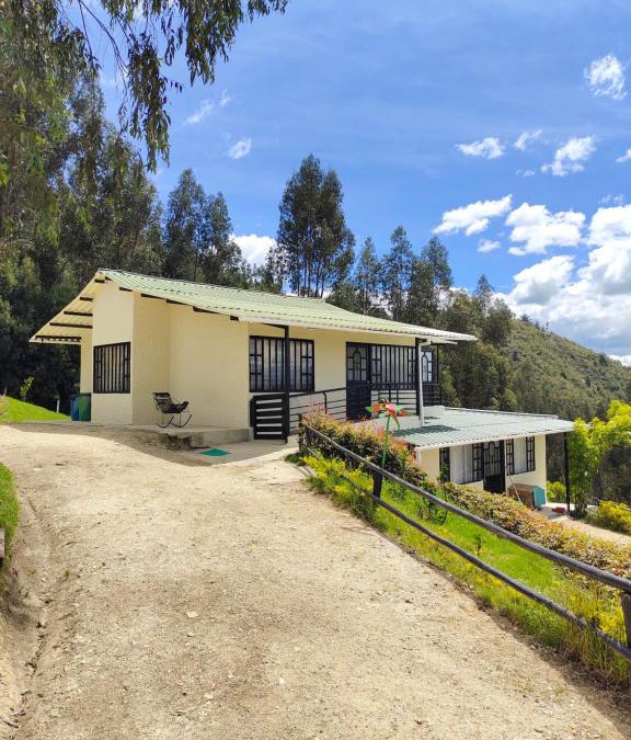 Paipa Ski Chalet | Posada Campestre Macadamia