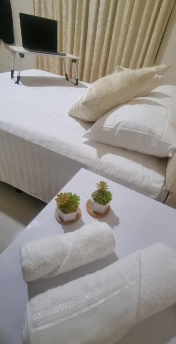 Santa Cruz House | Posada Express by Transit Inn Viru Viru