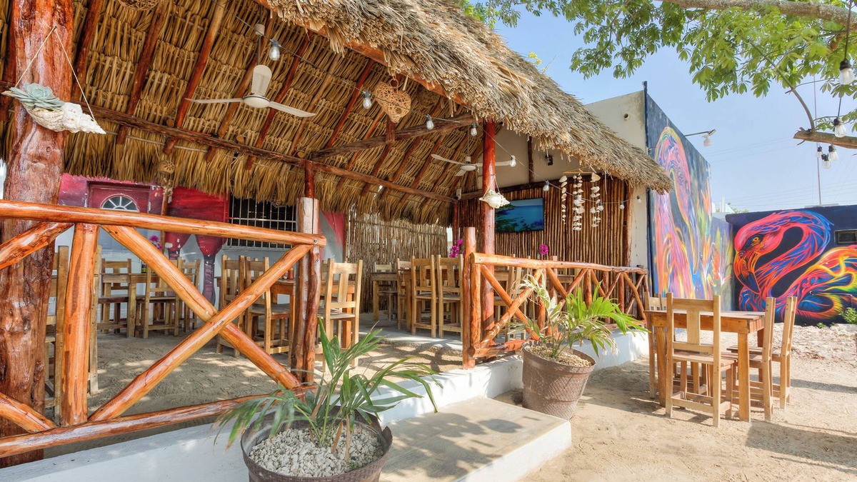 Rio Lagartos Hotel | Posada Las Coloradas