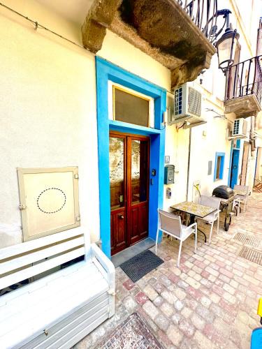 Lipari Historic Centre House | Poseidone