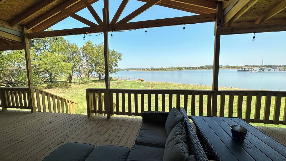 Graford House | Possum Kingdom Lakefront Ranch - 5 Minutes from Rocker B