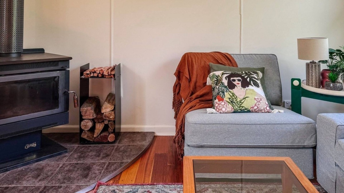 Inverloch House | Postcards on Pier