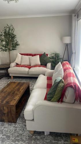 Ainley Top House | Pottery House