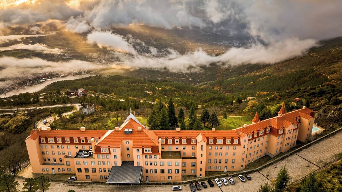 Covilha Hotel | Pousada da Serra da Estrela - Historic Hotel