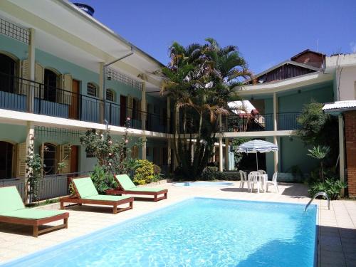 Santo Antonio do Pinhal Hotel | Pousada do Grilo