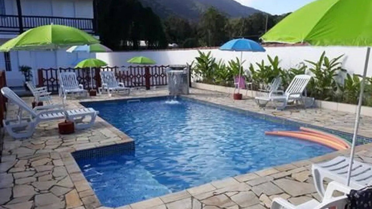 Maresias Hotel | POUSADA TANI COM AR E PISCINA em MARESIAS