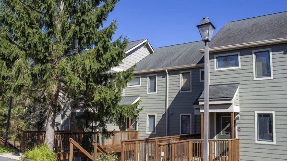 Snowshoe Condo | Powderidge 24 Spectacular Slope Side 2 Br Condo