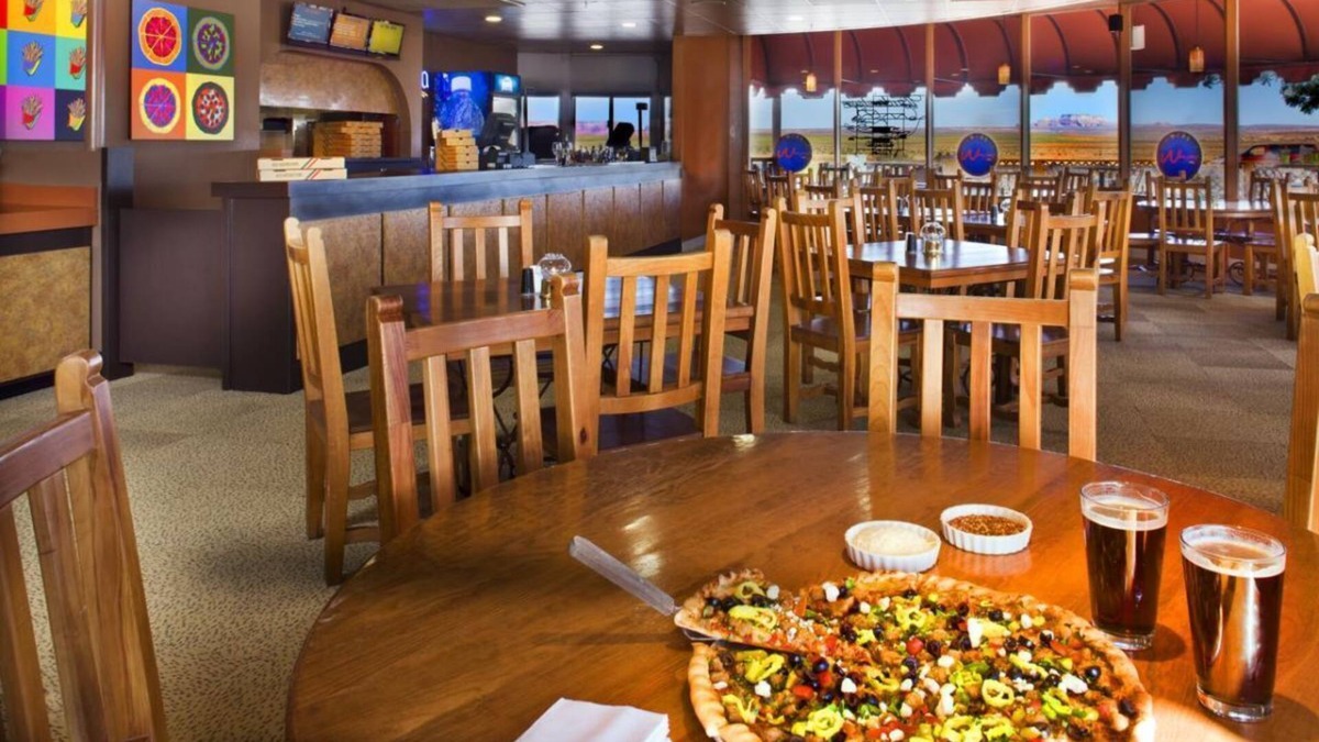Wahweap Resort | Powell Lake Escape! Discover the Wonder of Western America!Parking, Sauna, Pool