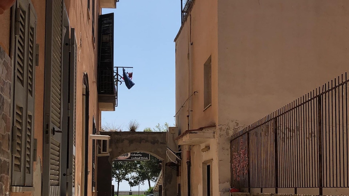 Pozzuoli Apartment | Pozzuoli holiday home