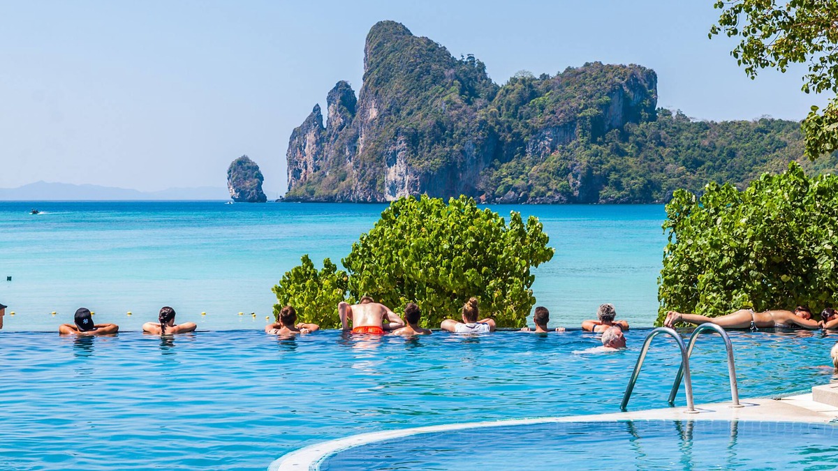 Ko Phi Phi Resort | PP Charlie Beach Resort