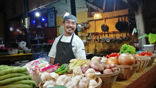 Ko Phi Phi Resort | PP Red Tuna Hut