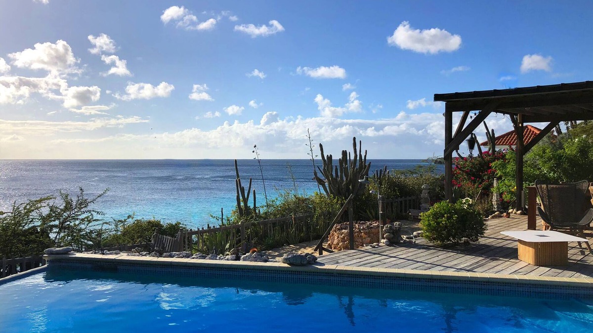 St. Marie Villa | Prachtige 8pers Oceanfront Villa op Coral Estate, 1 min van Beach-club Karakter