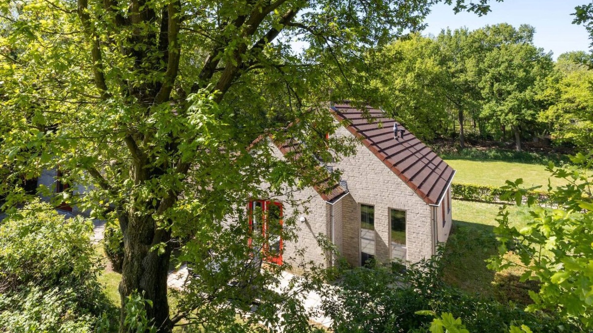 Ewijk House | Prachtige vakantiewoning op park aan zwemwater