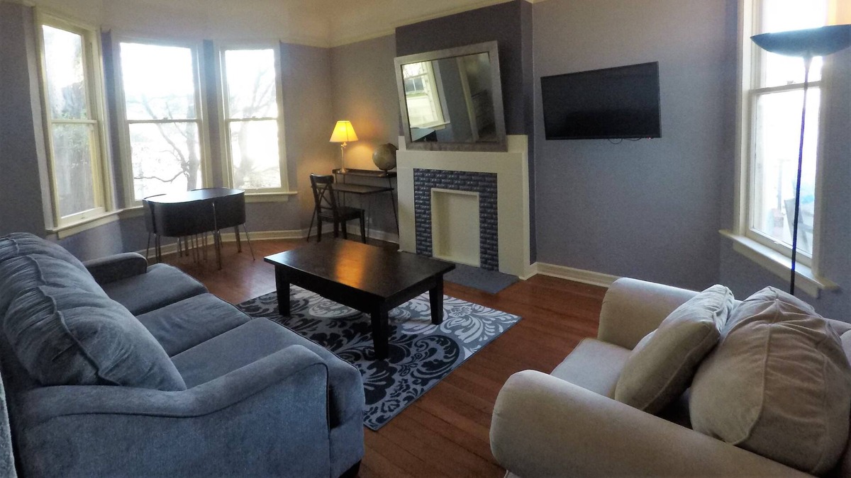 Haight-Ashbury Apartment | Practical & Economical