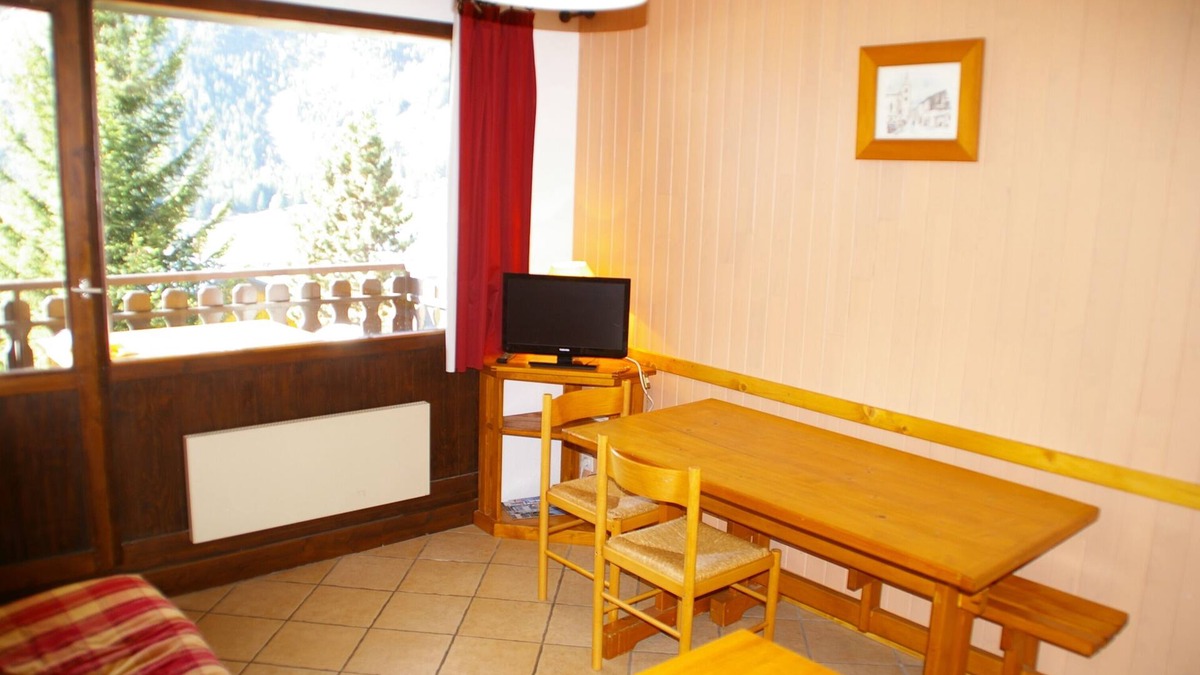 Pralognan-la-Vanoise Apartment | Pralognan La Vanoise: Apartment/flat - Pralognan la Vanoise