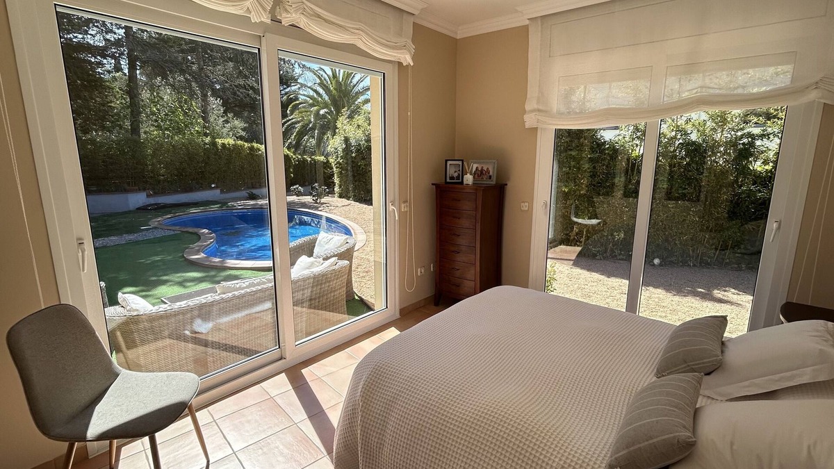 S'Agaro Ski Chalet | Preciosa Villa con Piscina en Urbanización Exclusiva en S'agaró