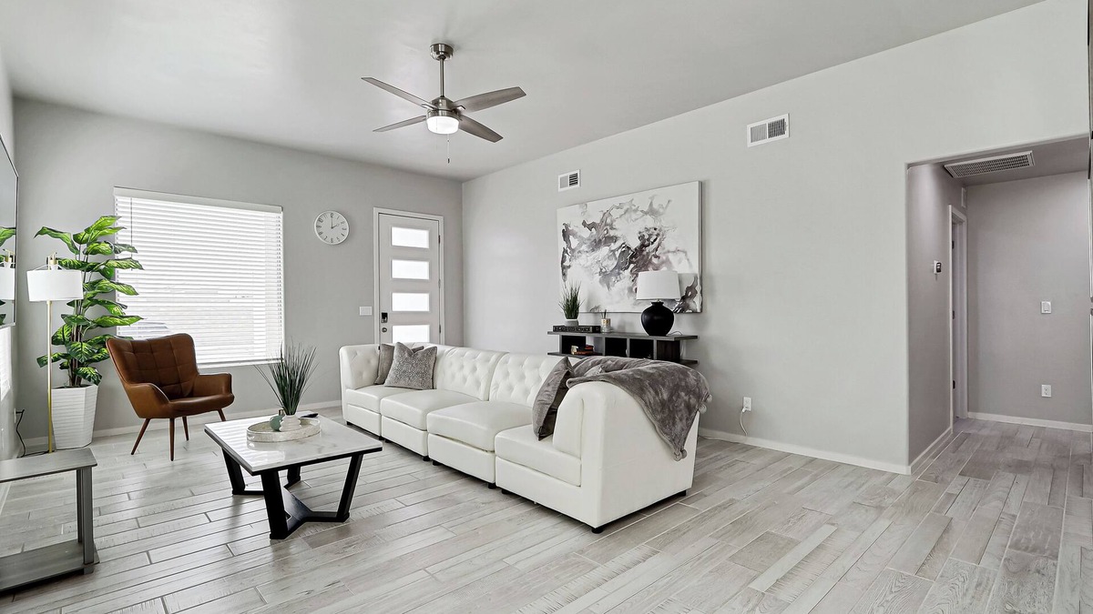 Biggs Field House | Prelaunch pricing - Book Now - NEW 4 Bed 2 Bath